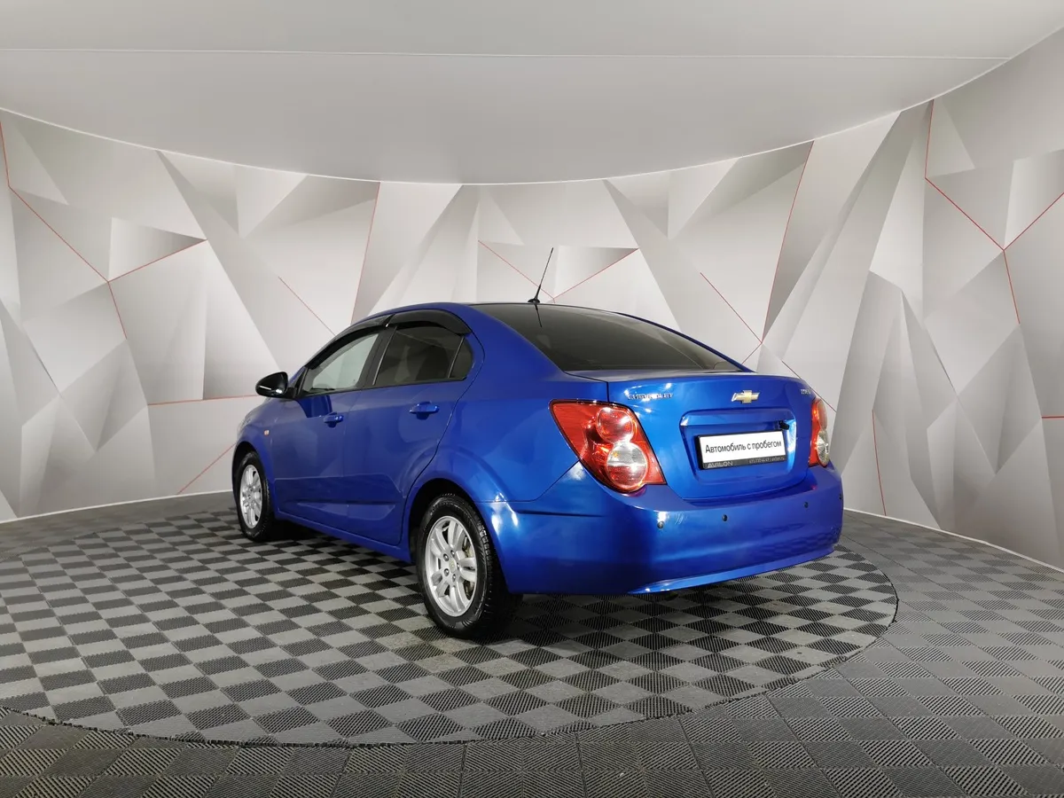 Chevrolet Aveo 1.6 AT (115 л.с.) Синий в АВИЛОН. Слайд №4