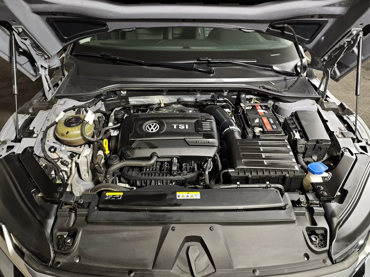 Volkswagen Passat CC 2.0 TSI 7DSG 2WD (220 л.с.) Серый в АВИЛОН. Слайд №11
