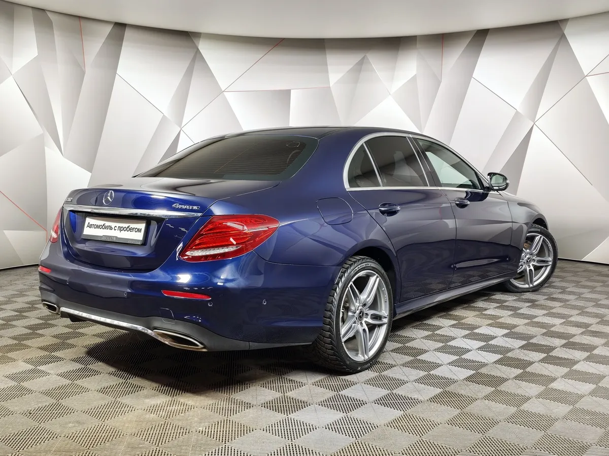 Mercedes-Benz E-Класс E 200 T BlueEfficiency 7G-Tronic Plus (184 л.с.) Белый в АВИЛОН. Слайд №2