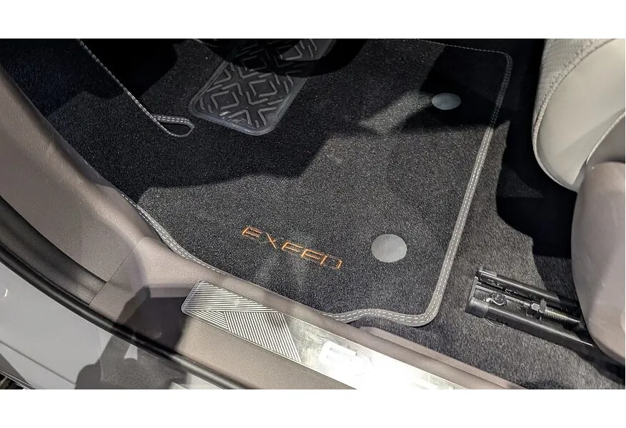 EXEED RX 2.0T 8AT 4WD (249 л.с.) Flagship Серый в АВИЛОН. Слайд №10