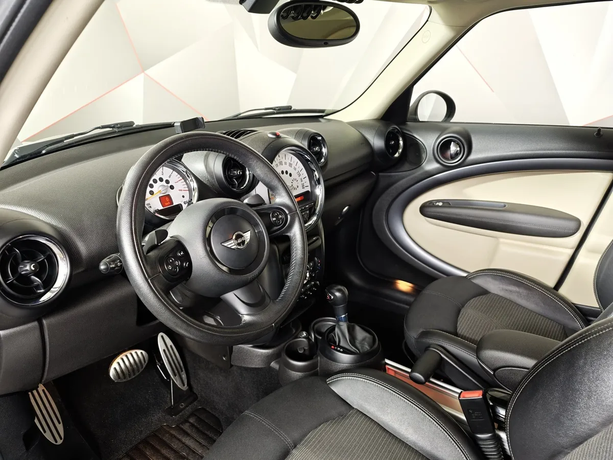 MINI Countryman 2.0 AMT 4WD (204 л.с.) ALL4 Серый в АВИЛОН. Слайд №12