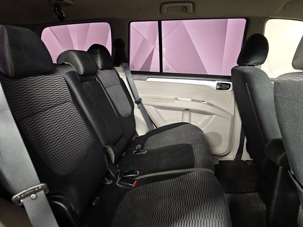 Mitsubishi Pajero Sport 2.5 DI-D AT AWD (178 л.с.) Серый в АВИЛОН. Слайд №16
