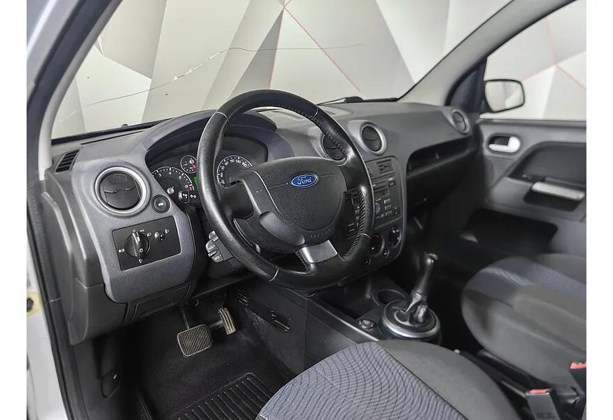 АВИЛОН - Ford Fusion 1.4 Durashift EST (80 л.с.) Core Серебристый - slide 10