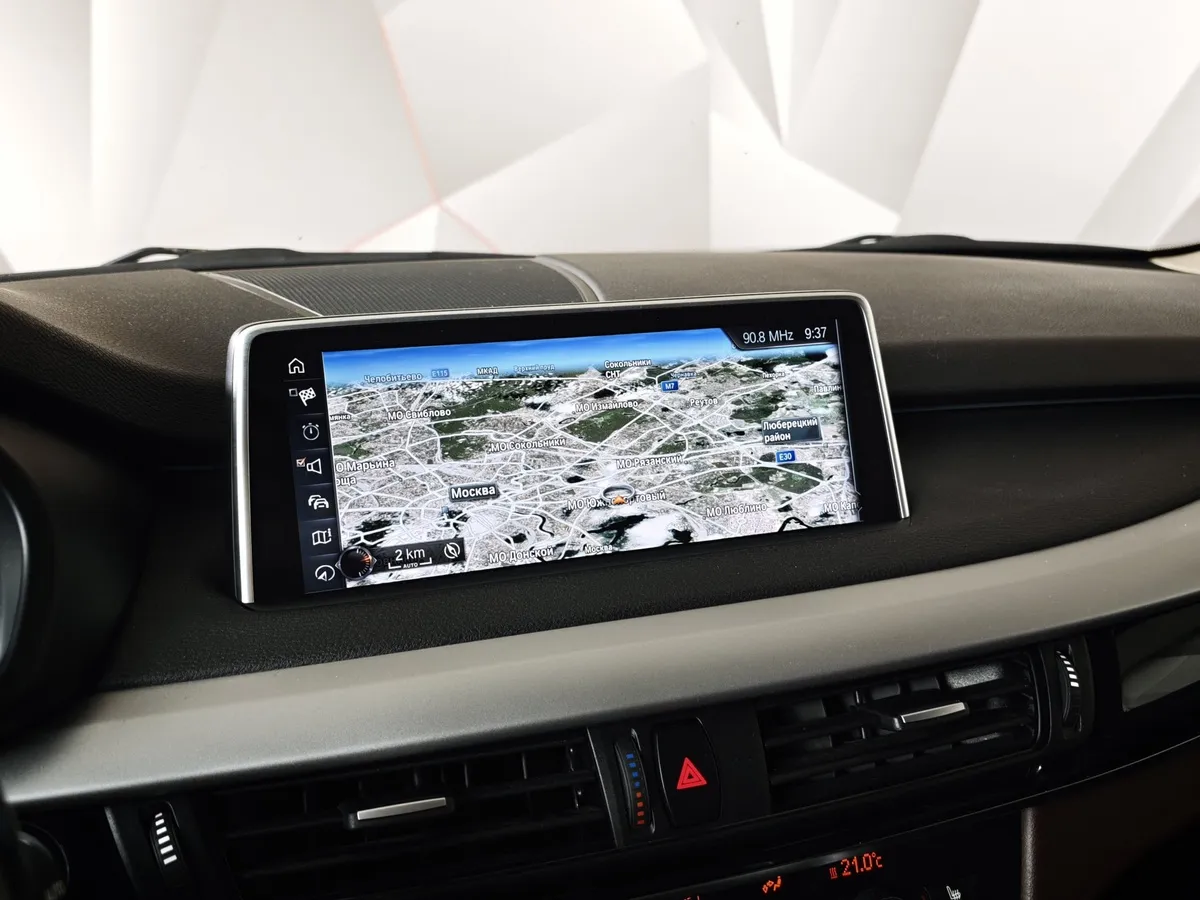 BMW X5 xDrive25d Steptronic (218 л.с.) Business (Локальная сборка) Белый в АВИЛОН. Слайд №18
