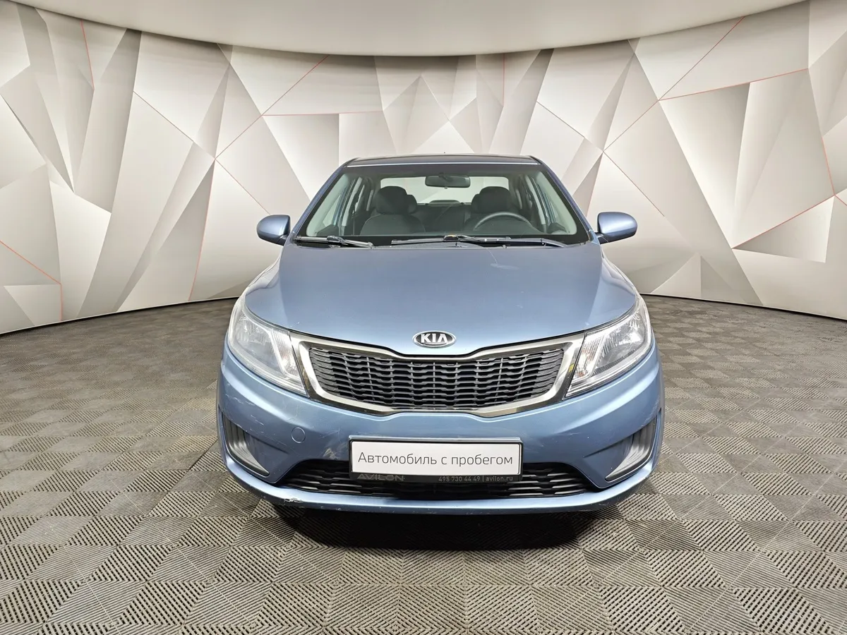 Kia Rio 1.4 AT (107 л.с.) Голубой в АВИЛОН. Слайд №7