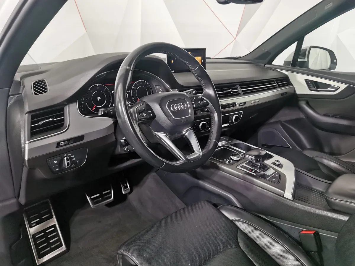 Audi Q7 3.0 TDI Tiptronic quattro (249 л.с.) Белый в АВИЛОН. Слайд №18