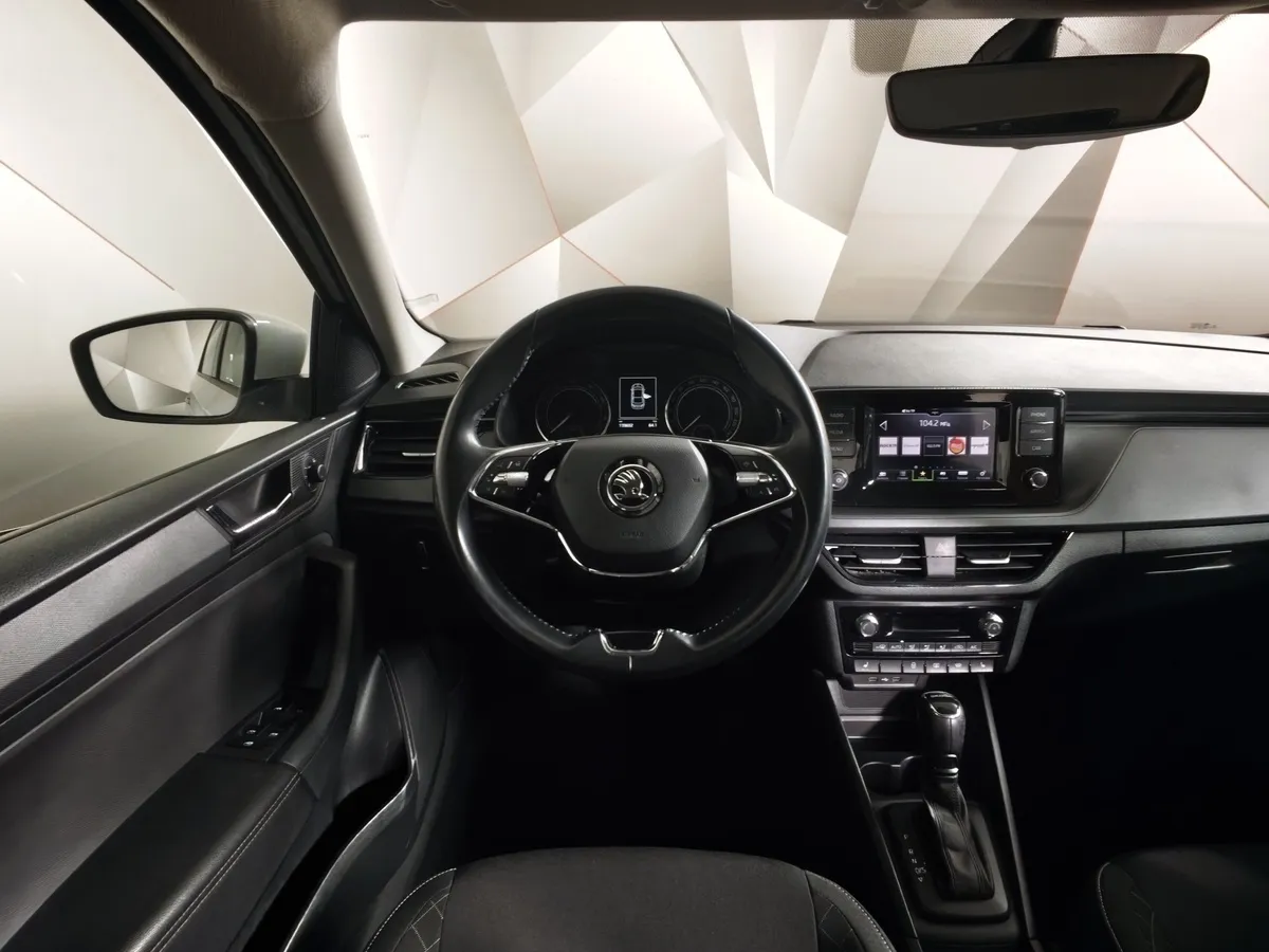 Skoda Rapid 1.6 AT (110 л.с.) Active Белый в АВИЛОН. Слайд №19