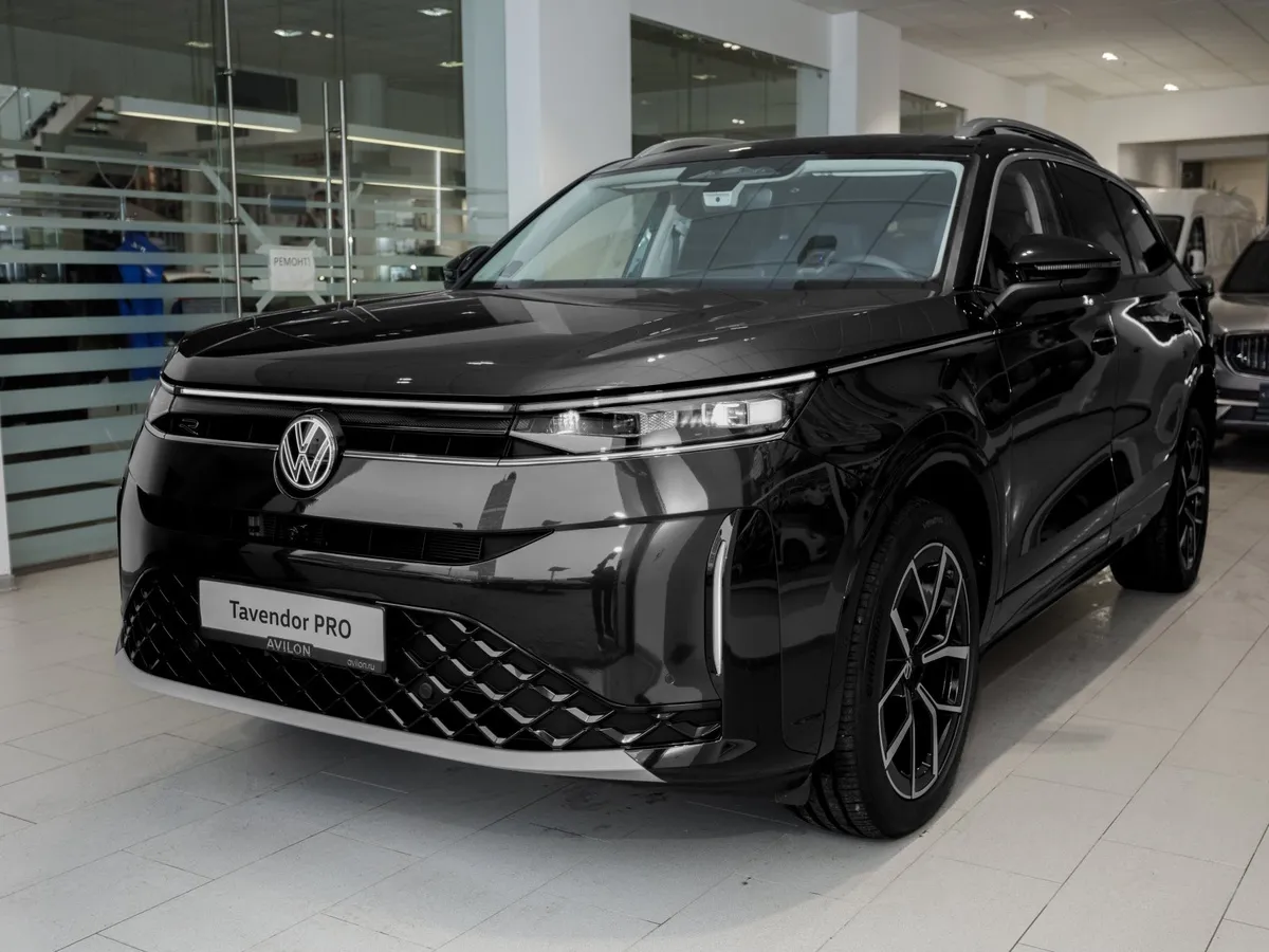 АВИЛОН - Volkswagen Tavendor 2.0 DSG 4WD (272 л.с.) Р-Лайн Тоуринг Черный - slide 10241403