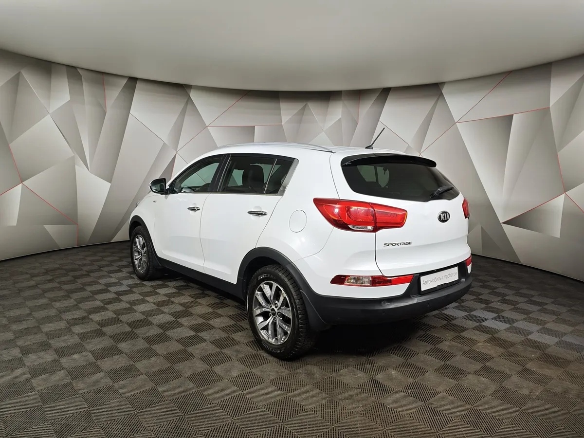 Kia Sportage 2.0 AT AWD (150 л.с.) Белый в АВИЛОН. Слайд №4