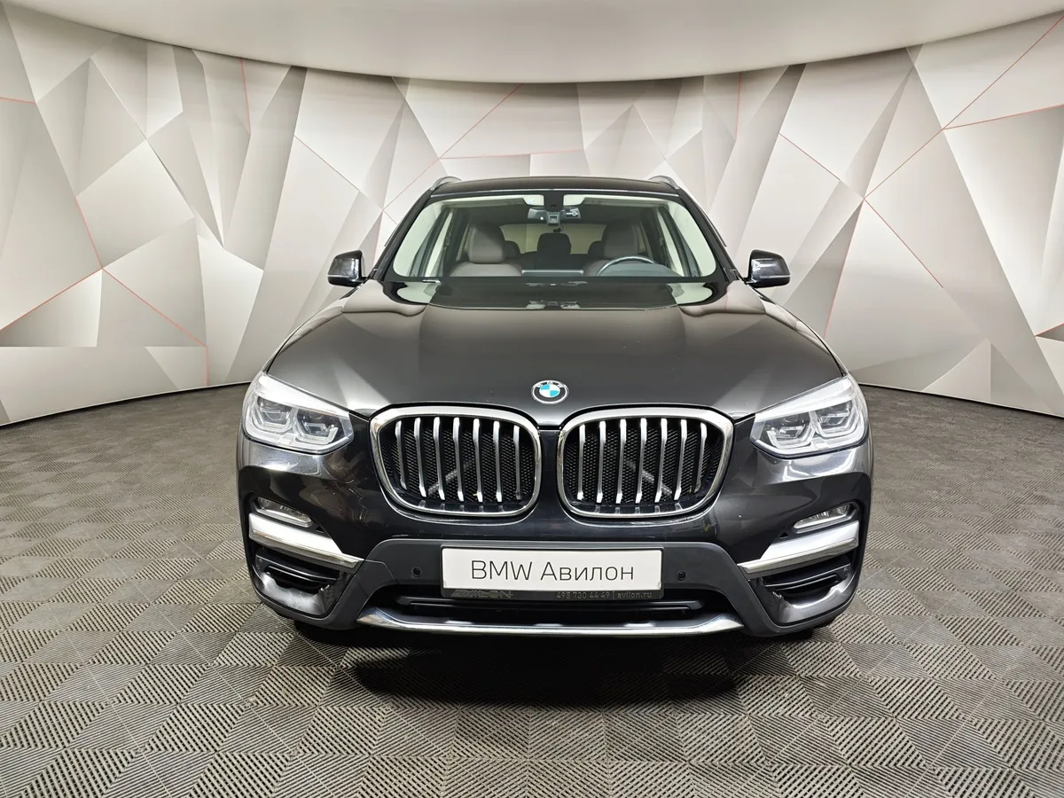 BMW X3 xDrive30d AT (249 л.с.) Luxury Черный в АВИЛОН. Слайд №3