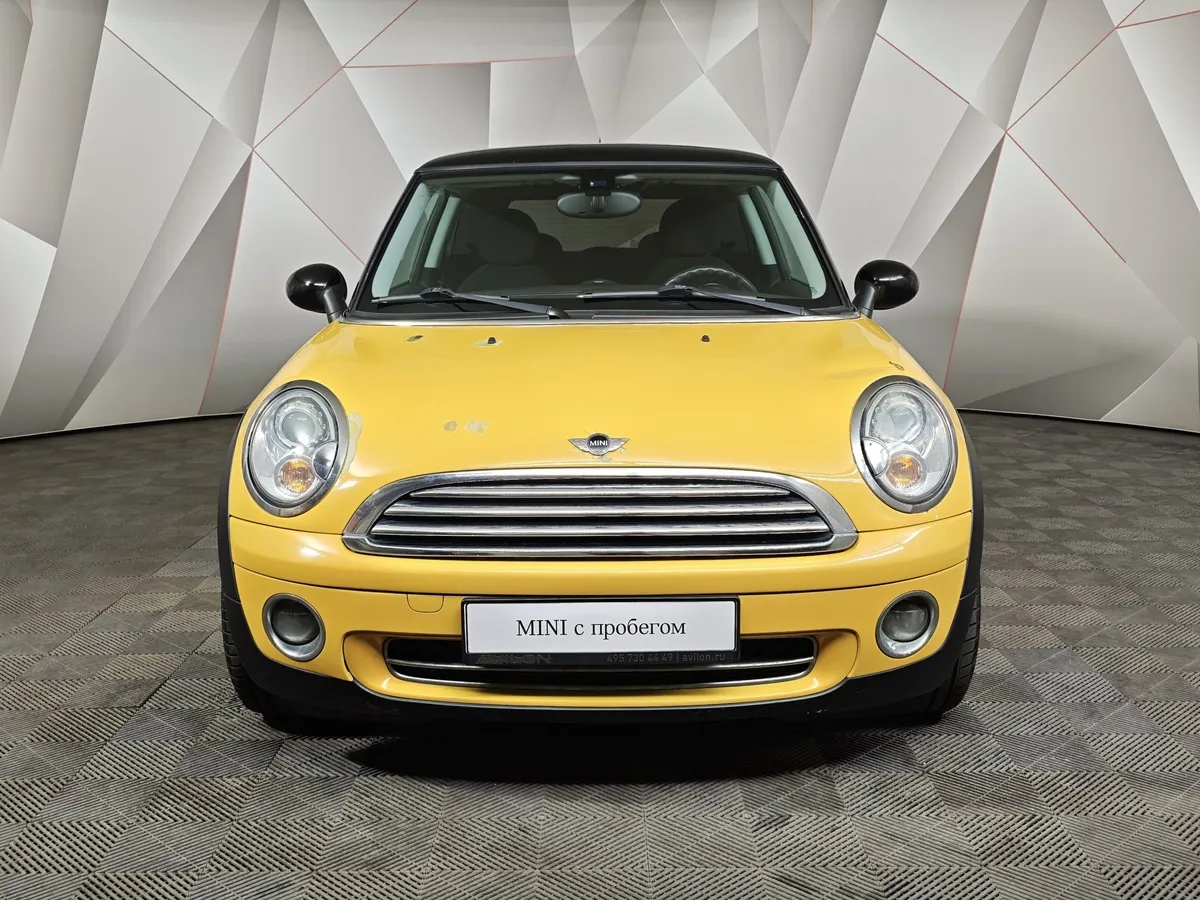 MINI Hatch 1.6 AT (122 л.с.) Желтый в АВИЛОН. Слайд №3