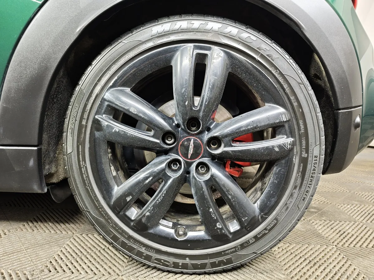 MINI 3 двери JCW 2.0 AT (231 л.с.) Зеленый в АВИЛОН. Слайд №7