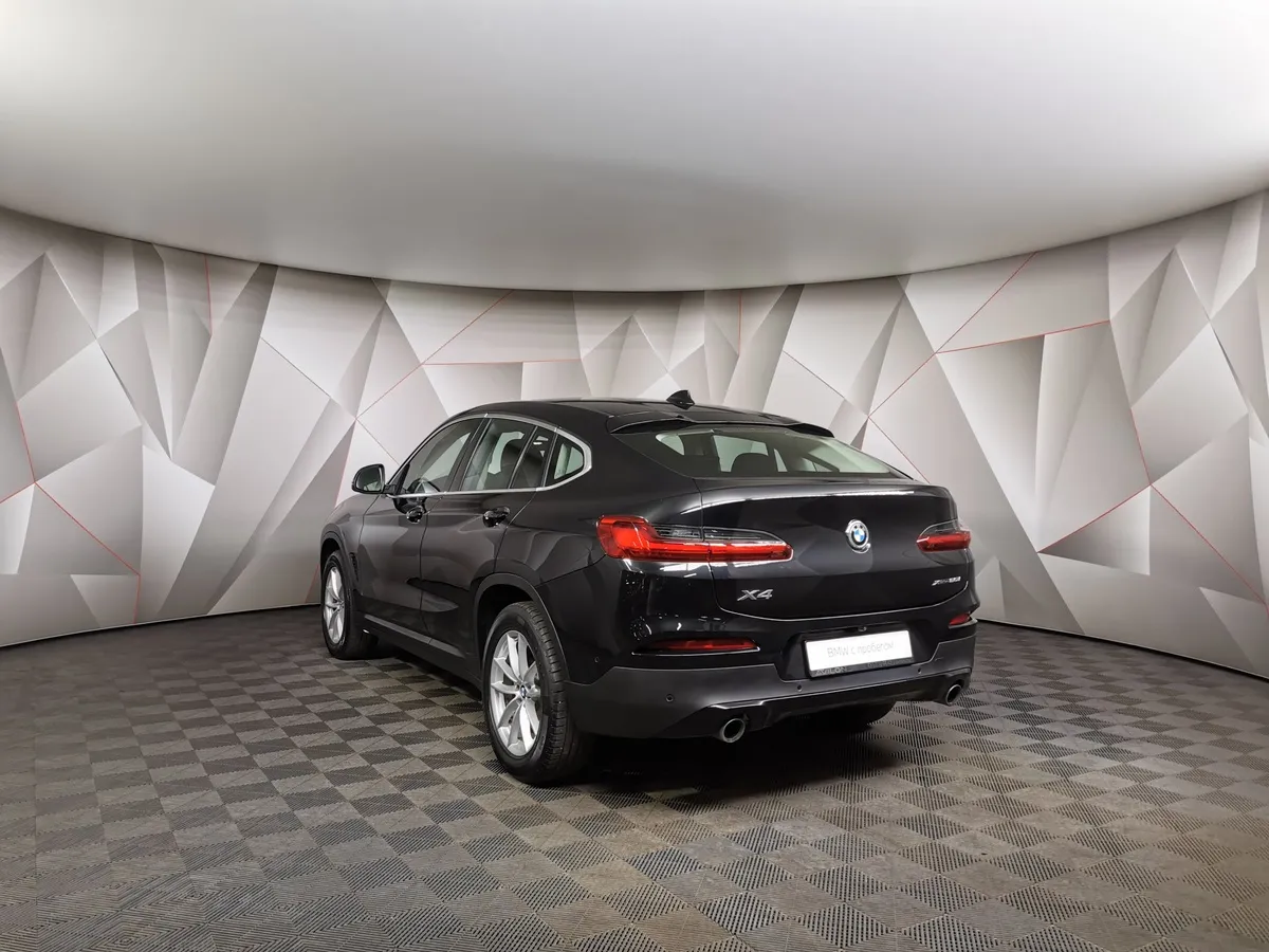 BMW X4 xDrive20i Steptronic (184 л.с.) Черный в АВИЛОН. Слайд №4