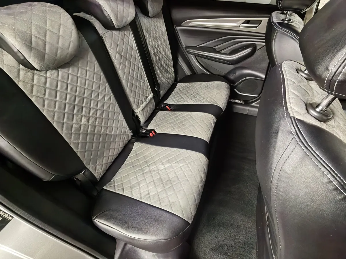 Haval F7 1.5 AT 4WD (150 л.с.) Elite Серый в АВИЛОН. Слайд №17