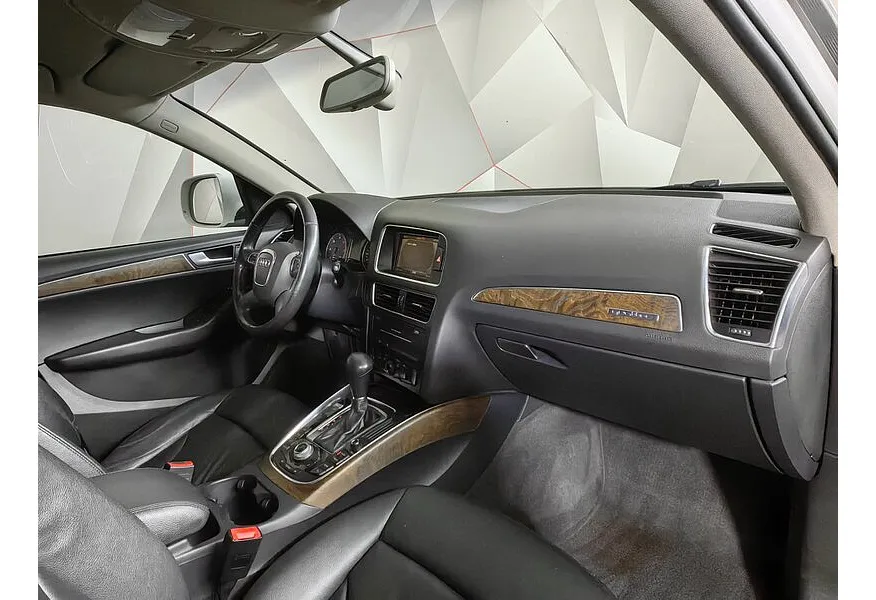 АВИЛОН - Audi Q5 3.0 TDI S tronic quattro (240 л.с.) Белый - slide 14