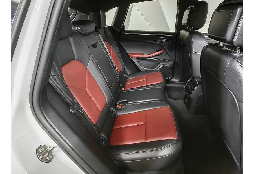 Porsche Macan 2.0 TFSI AMT 4WD (265 л.с.) R4 Белый в АВИЛОН. Слайд №14