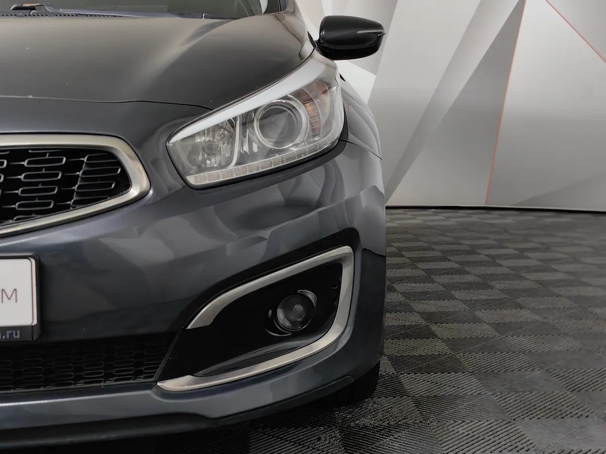 Kia Ceed 1.6 DCT (135 л.с.) Prestige Серый в АВИЛОН. Слайд №10