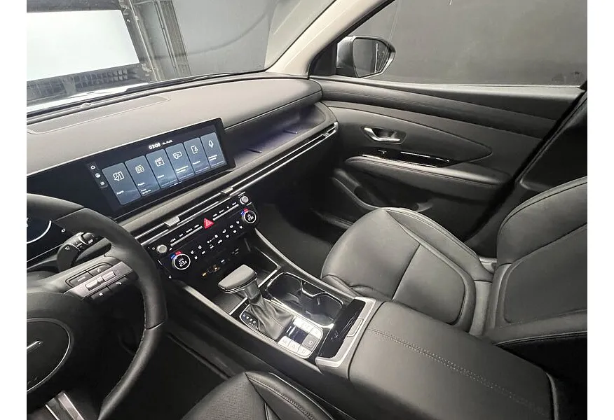 LIVE. Слайд №9