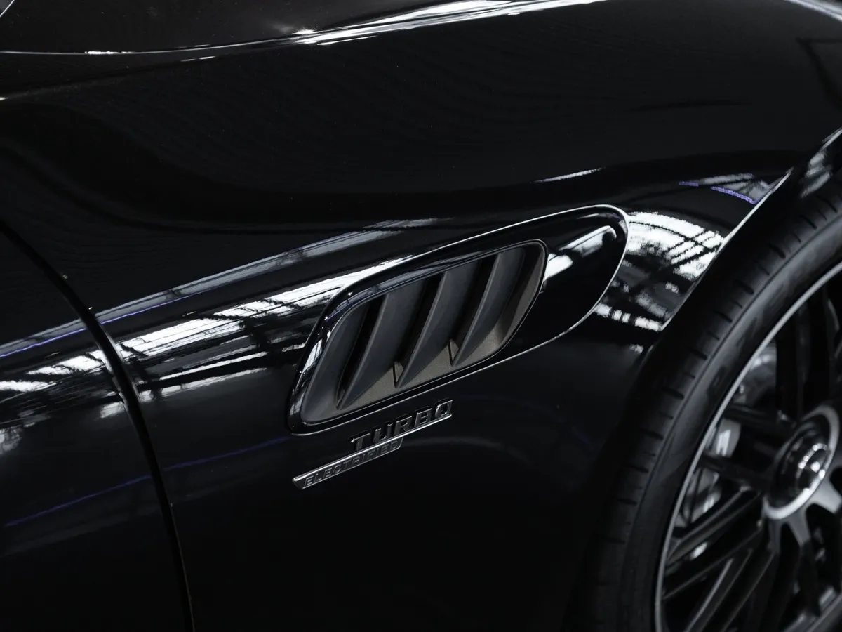 Mercedes-Benz AMG GT 43 4MATIC SPEEDSHIFT TCT 9G (367 л.с.) Черный в АВИЛОН. Слайд №14
