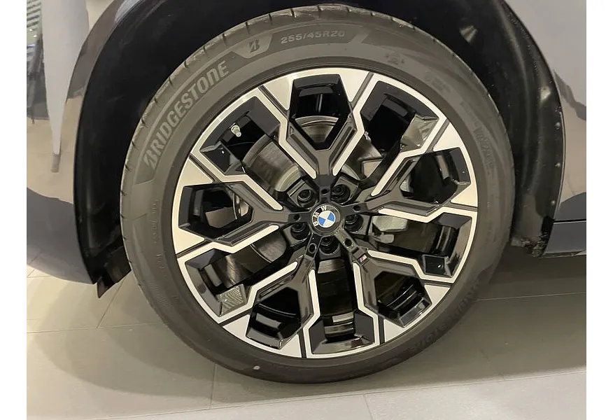 BMW X3 xDrive30L AT (258 л.с.) Черный в АВИЛОН. Слайд №19