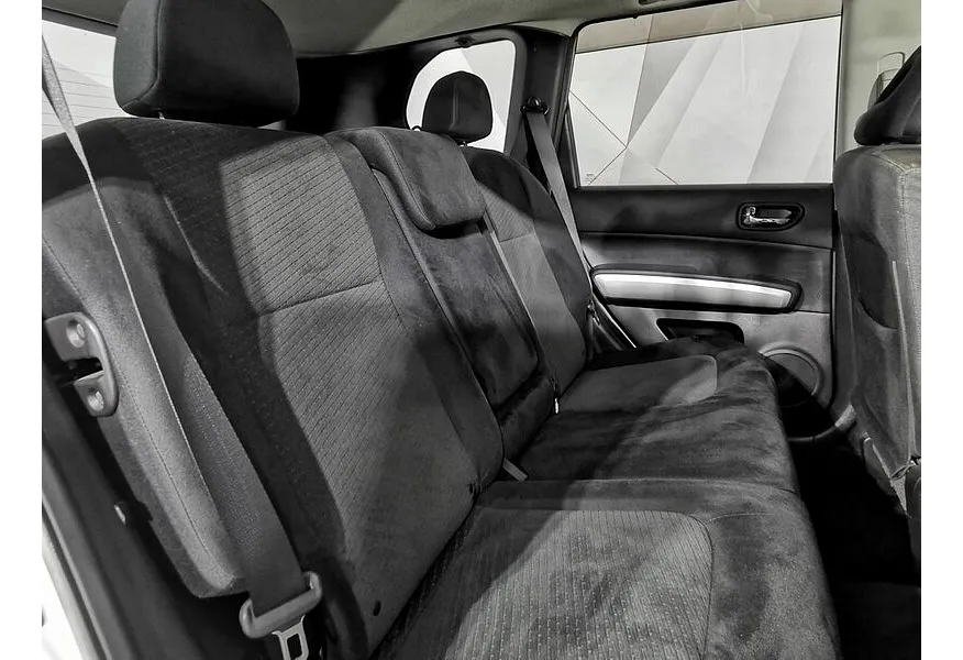 Nissan X-Trail 2.0 CVT AWD (141 л.с.) Серебристый в АВИЛОН. Слайд №16