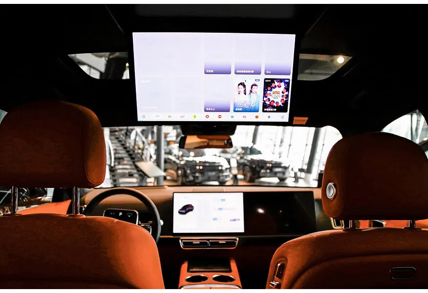 Li Auto L9 1.5 AT 4WD (449 л.с.) Ultra Серый в АВИЛОН. Слайд №10