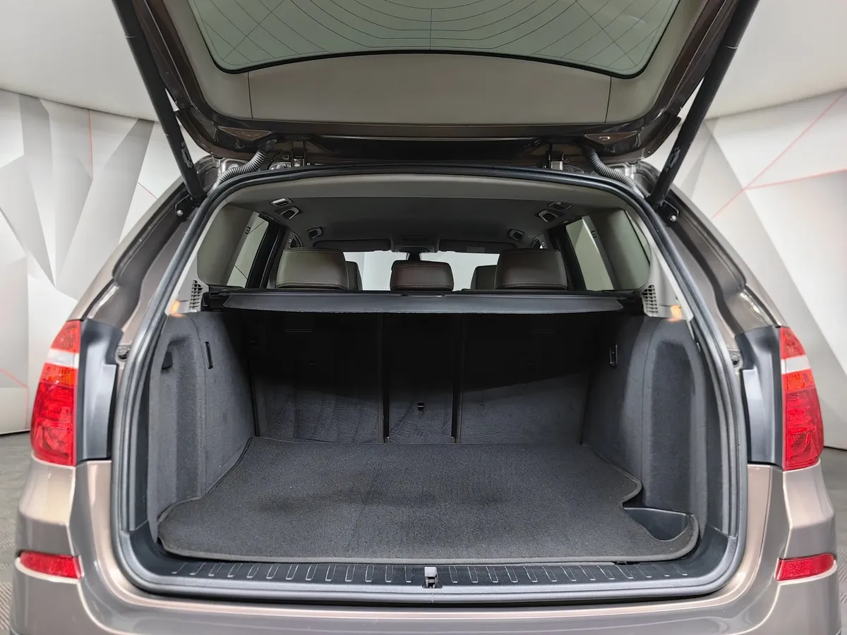 BMW X3 xDrive20d AT (184 л.с.) Base Локальная сборка Коричневый в АВИЛОН. Слайд №9