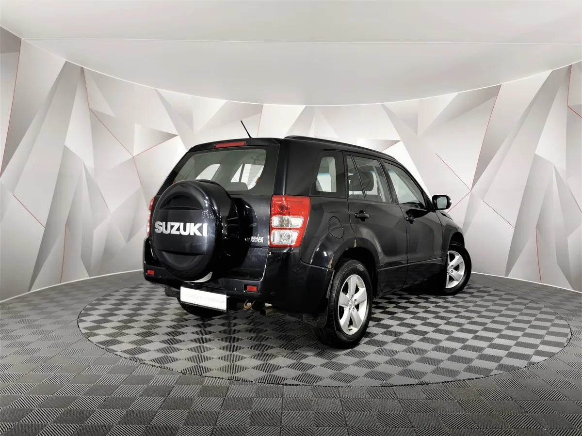 Suzuki Grand Vitara 2.4 AT (169 л.с.) Черный в АВИЛОН. Слайд №2