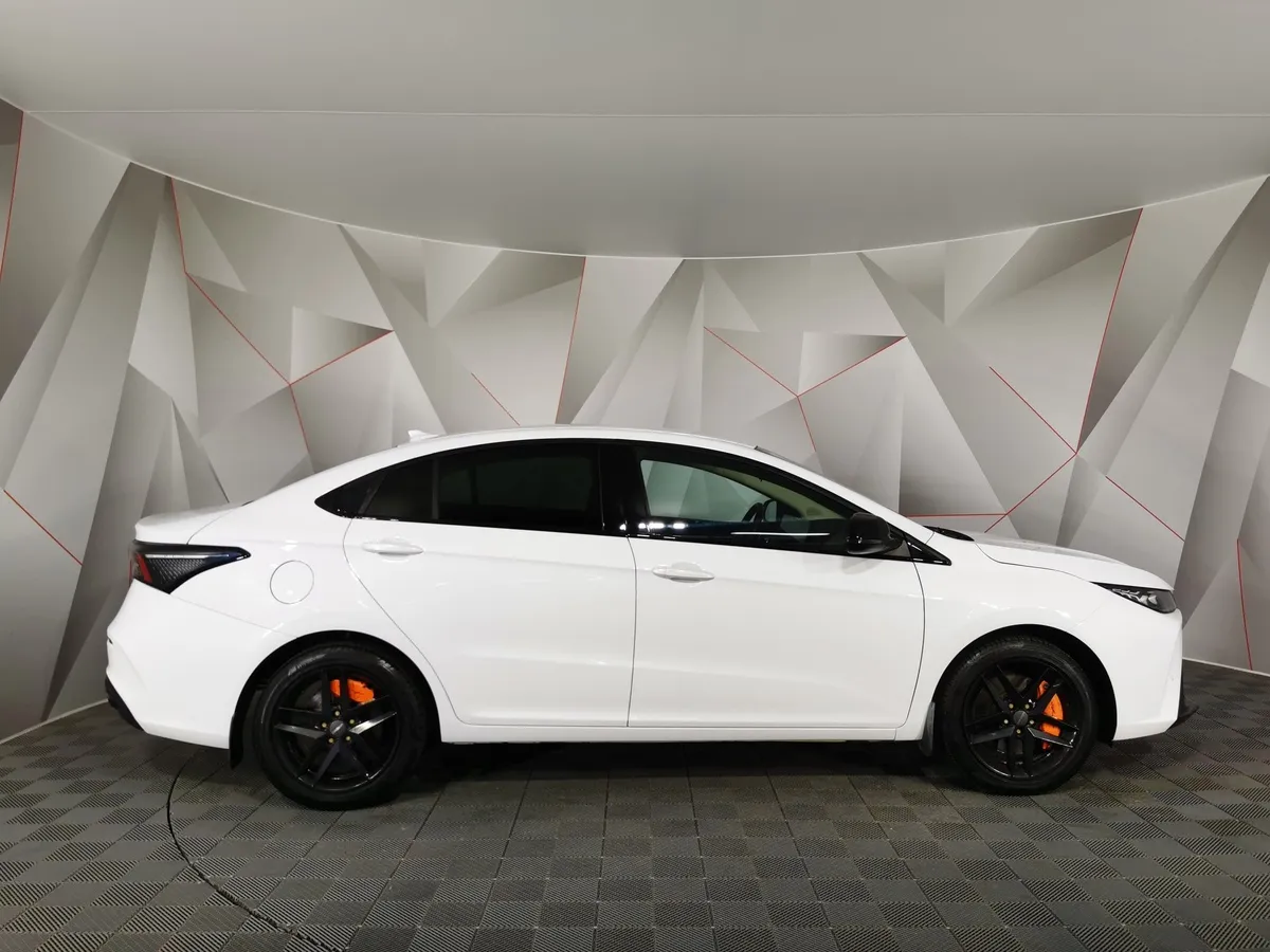 Omoda S5 GT 1.6T DCT (150 л.с.) Neo Белый в АВИЛОН. Слайд №6