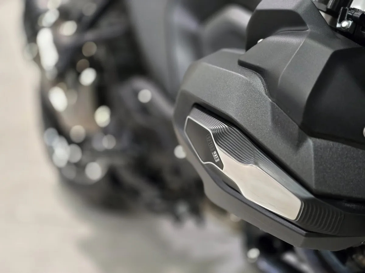 BMW Motorrad R 1300 RS 1300 см³ (145 л.с.) (145) 1300 Серый в АВИЛОН. Слайд №9