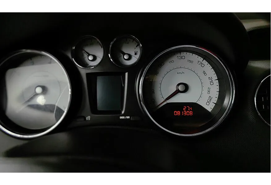 Peugeot 308 1.6 VTi AT (120 л.с.) Белый в АВИЛОН. Слайд №17