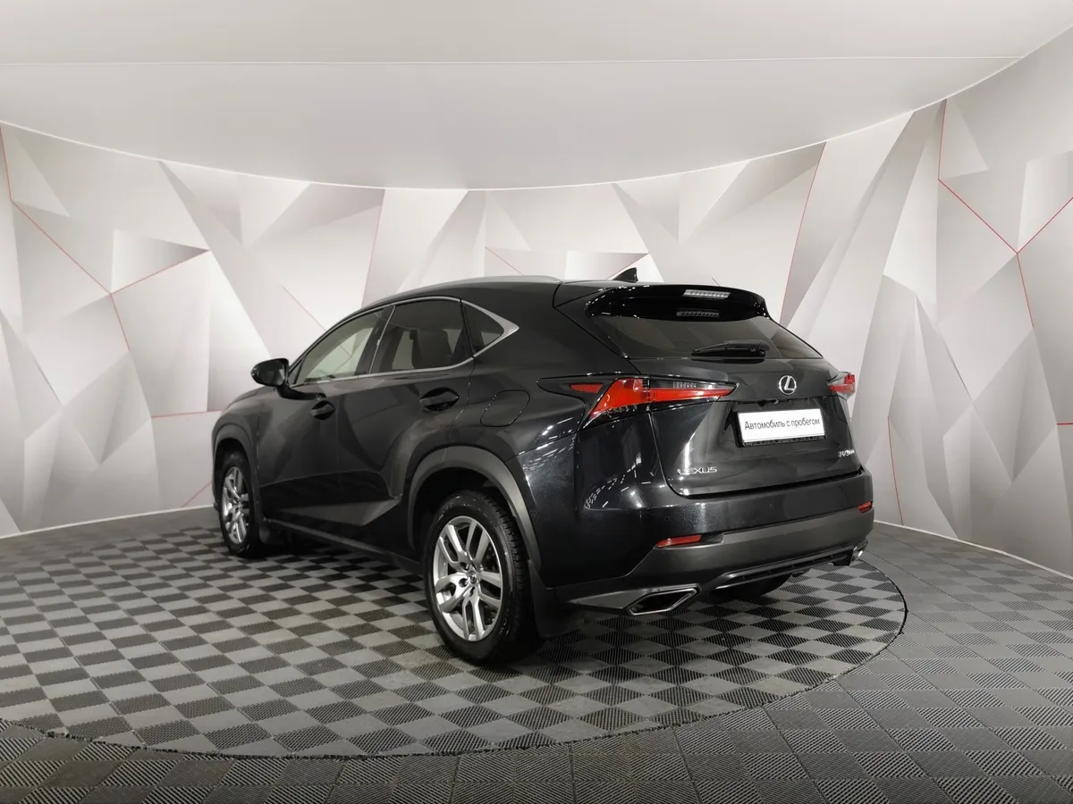 Lexus NX 200t АТ AWD (238 л.с.) Черный в АВИЛОН. Слайд №4