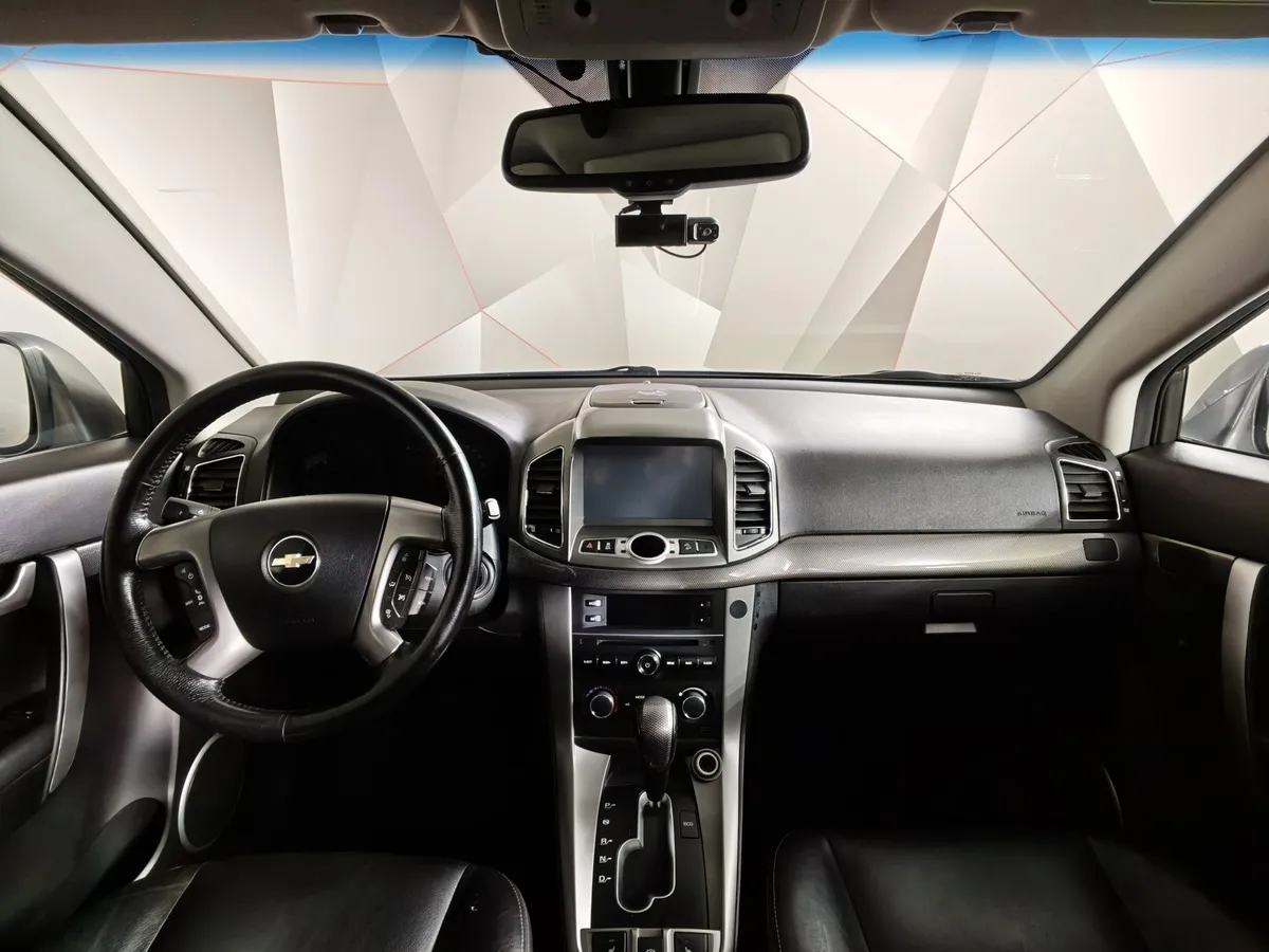 Chevrolet Captiva 2.4 MT (5 мест) (167 л.с.) LT Серый в АВИЛОН. Слайд №14
