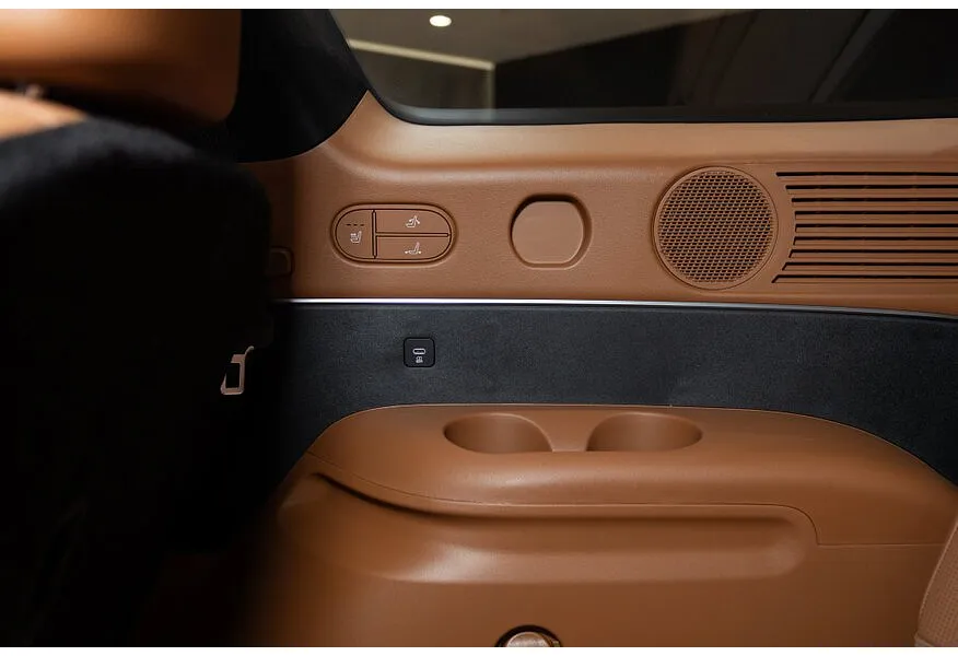 Hyundai Palisade 2.5T Smartstream 8АТ 4WD (249 л.с.) Calligraphy Коричневый в АВИЛОН. Слайд №21