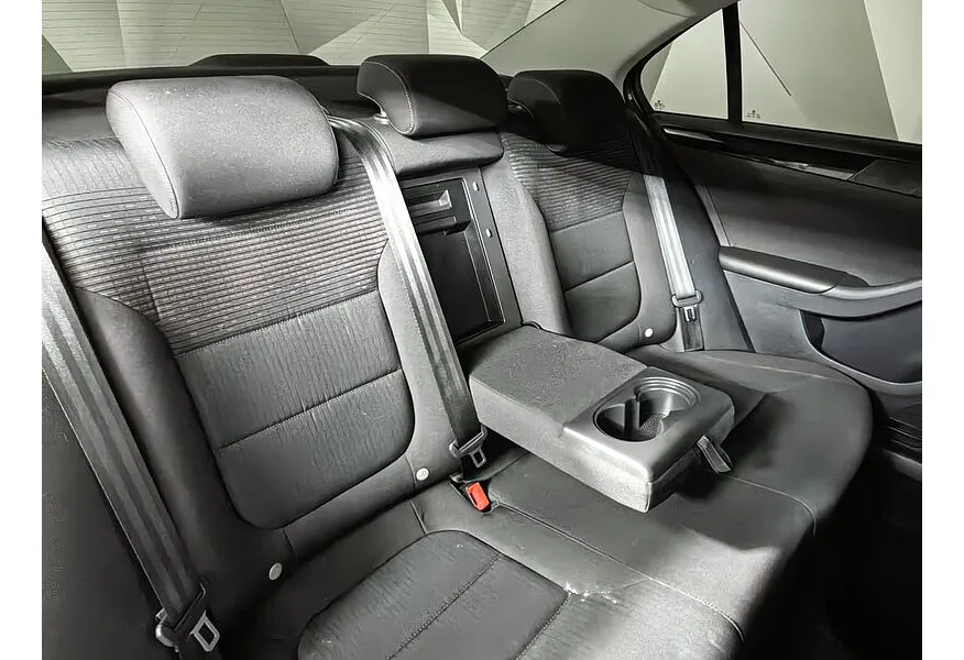 Volkswagen Jetta 1.6 AT (105 л.с.) Comfortline Коричневый в АВИЛОН. Слайд №17