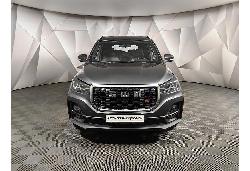 SWM G05 Pro 1.5 AMT (139 л.с.) 7 мест Серый в АВИЛОН. Слайд №7