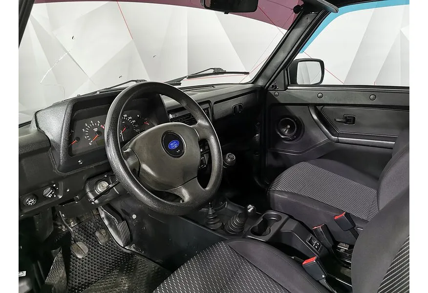 ВАЗ (Lada) 4x4 1.7 MT 8 кл. (83 л.с.) Зеленый в АВИЛОН. Слайд №17