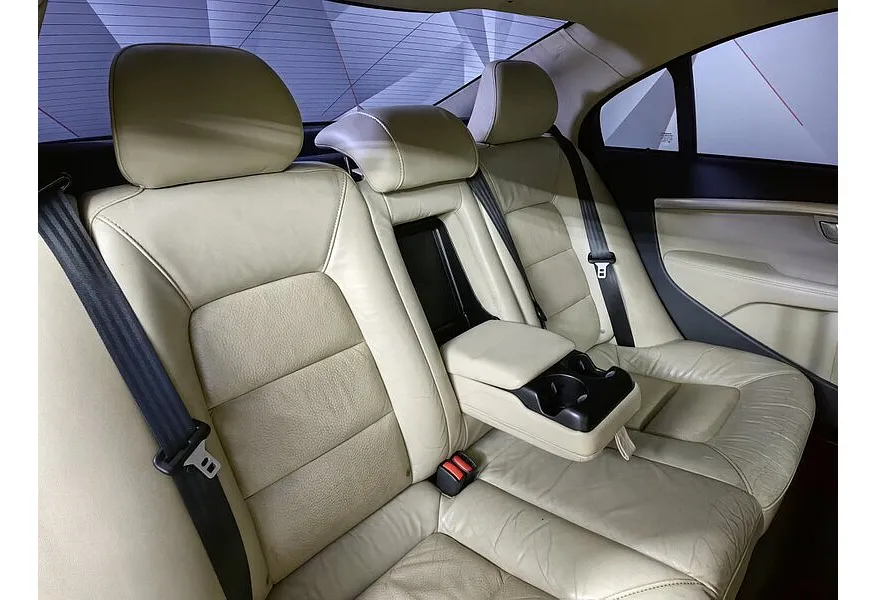 Volvo S80 2.5 Turbo Geartronic (231 л.с.) Синий в АВИЛОН. Слайд №15