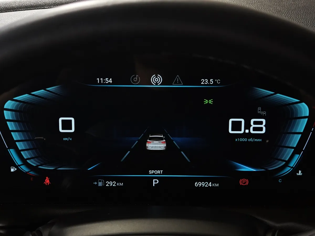 EXEED TXL 1.6 TGDI DCT7 AWD (186 л.с.) Черный в АВИЛОН. Слайд №18