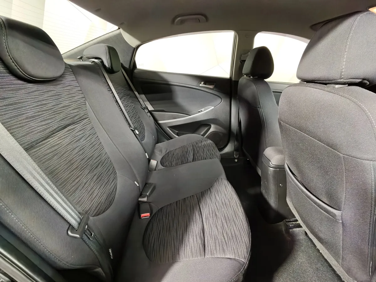 Hyundai Solaris 1.6 AT (123 л.с.) Active Plus Черный в АВИЛОН. Слайд №16