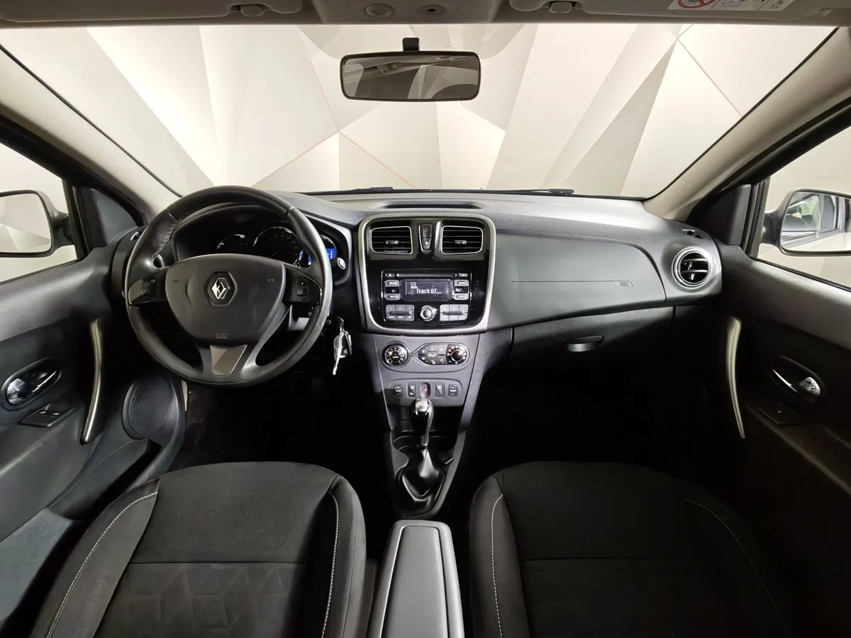 Renault Sandero 1.6 AT (103 л.с.) Stepway Бежевый в АВИЛОН. Слайд №14