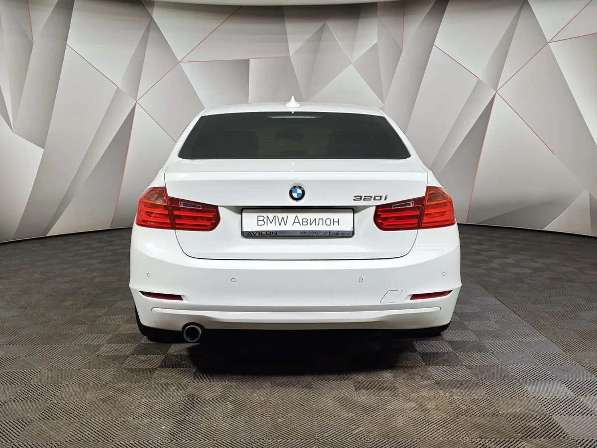 BMW 3 серия 320i AT (184 л.с.) Белый в АВИЛОН. Слайд №4
