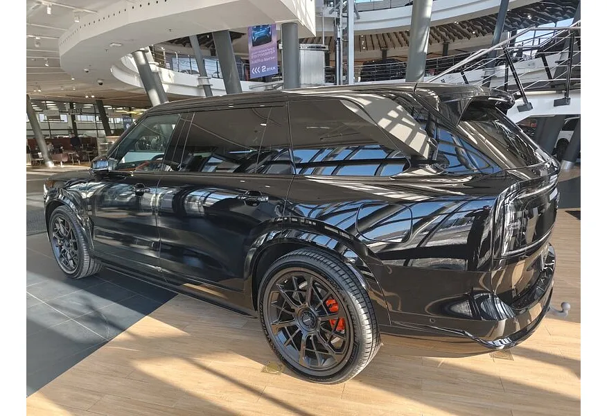 Zeekr 9X 2.0h AT 4WD (1177 л.с.) Black Черный в АВИЛОН. Слайд №13