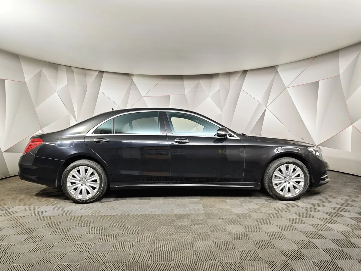 Mercedes-Benz S-Класс S 500 7G-Tronic Plus 4Matic длинная база (455 л.с.) Черный в АВИЛОН. Слайд №6