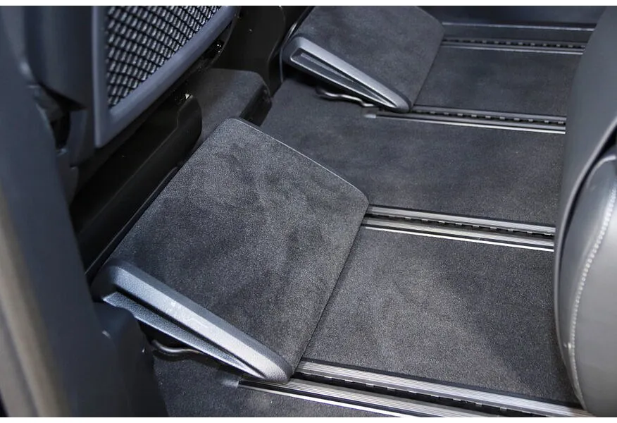 Mercedes-Benz V-Класс V 300 d L3 4MATIC 9G-TRONIC (237 л.с.) Exclusive Черный в АВИЛОН. Слайд №18