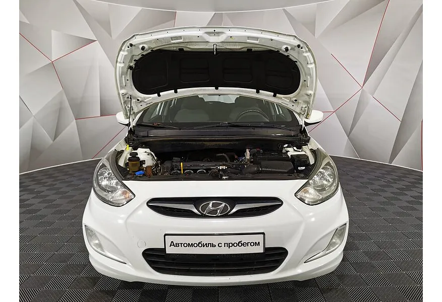 Hyundai Solaris 1.4 MT (107 л.с.) Active Белый в АВИЛОН. Слайд №11