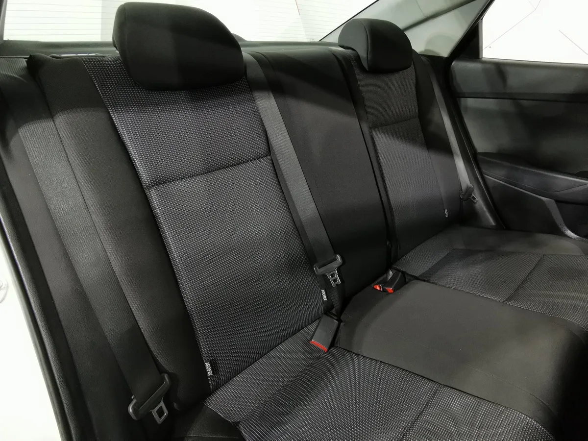 Hyundai Solaris 1.6 AT (123 л.с.) Comfort Белый в АВИЛОН. Слайд №15