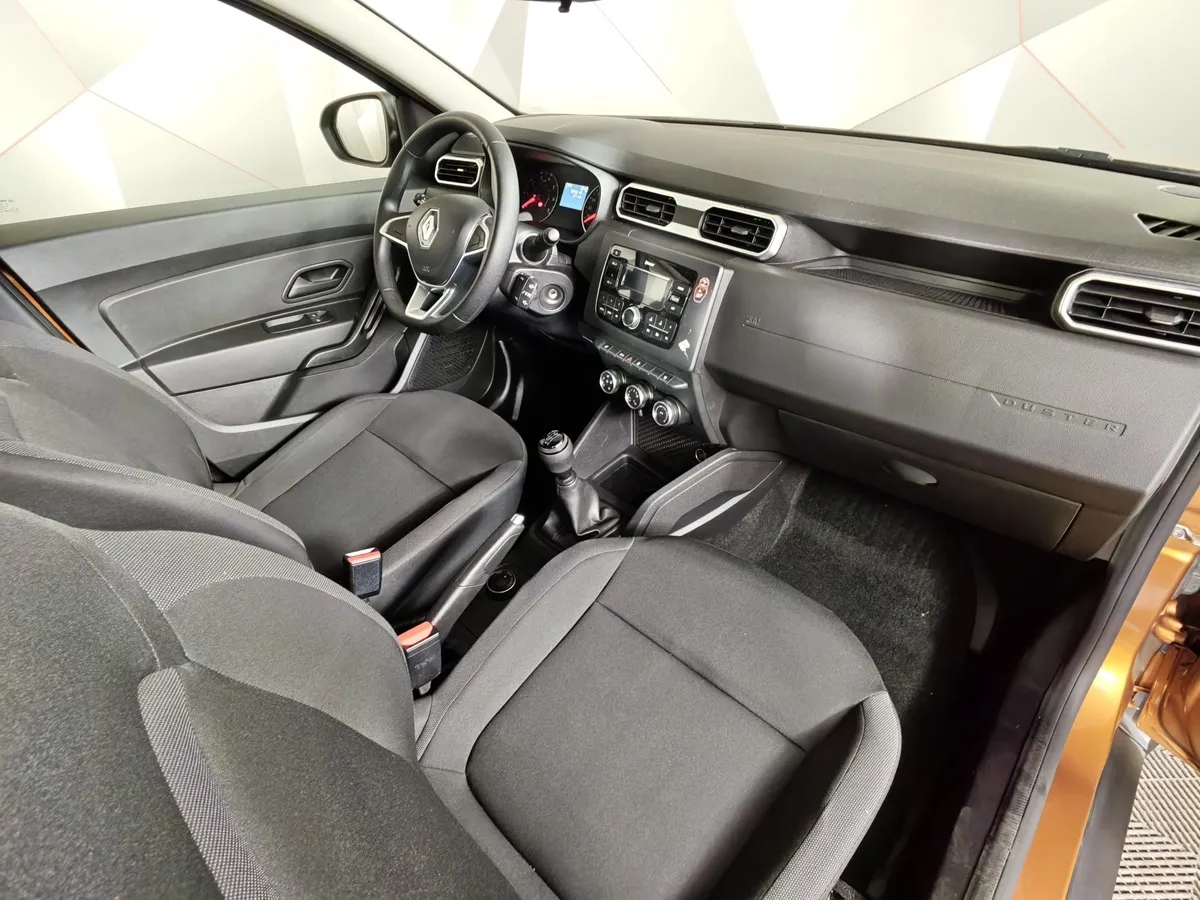 Renault Duster 1.6 MT 4WD (115 л.с.) Оранжевый в АВИЛОН. Слайд №13