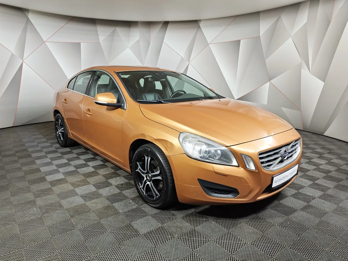 Volvo S60 2.0T Turbo Powershift (203 л.с.) Summum Золотой в АВИЛОН. Слайд №3