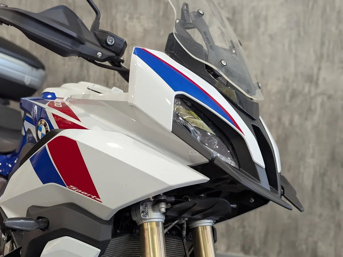BMW Motorrad S 1000 XR S 1000 XR 999 см³ (165) 999 Белый в АВИЛОН. Слайд №5